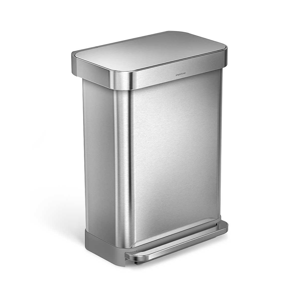Basics Cubo de basura rectangular de plástico compacto para baño con  pedal de acero, negro, 6 litros